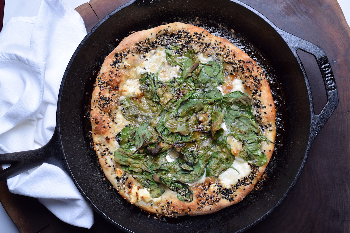 Spinach and goat cheese pizza